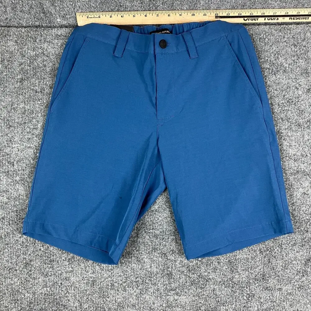 Banana Republic Shorts Mens Size 30 Blue Flat Front Casual Chino Summer Shorts